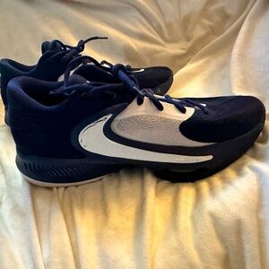 Nike Zoom Freak 4 TB size 10.5